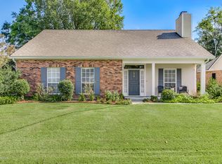 819 Rosedown Ln, Lafayette, LA 70503