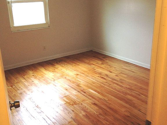 4th image of 8339 Bengalin Ave