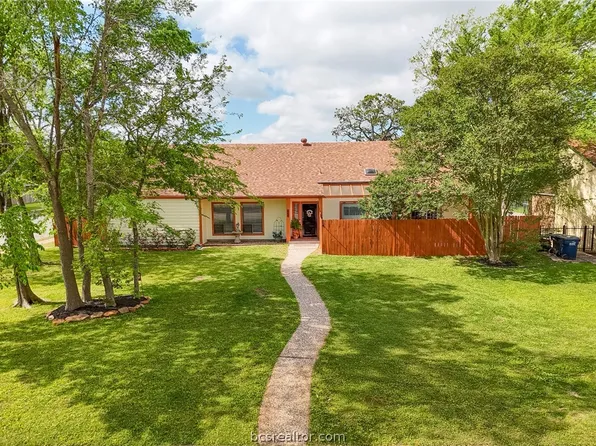 2735 Sandy Cir, College Station, TX 77845