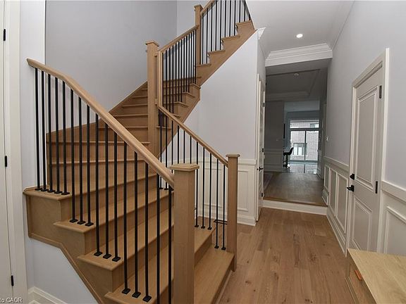 2nd image of 1184 W 5th St