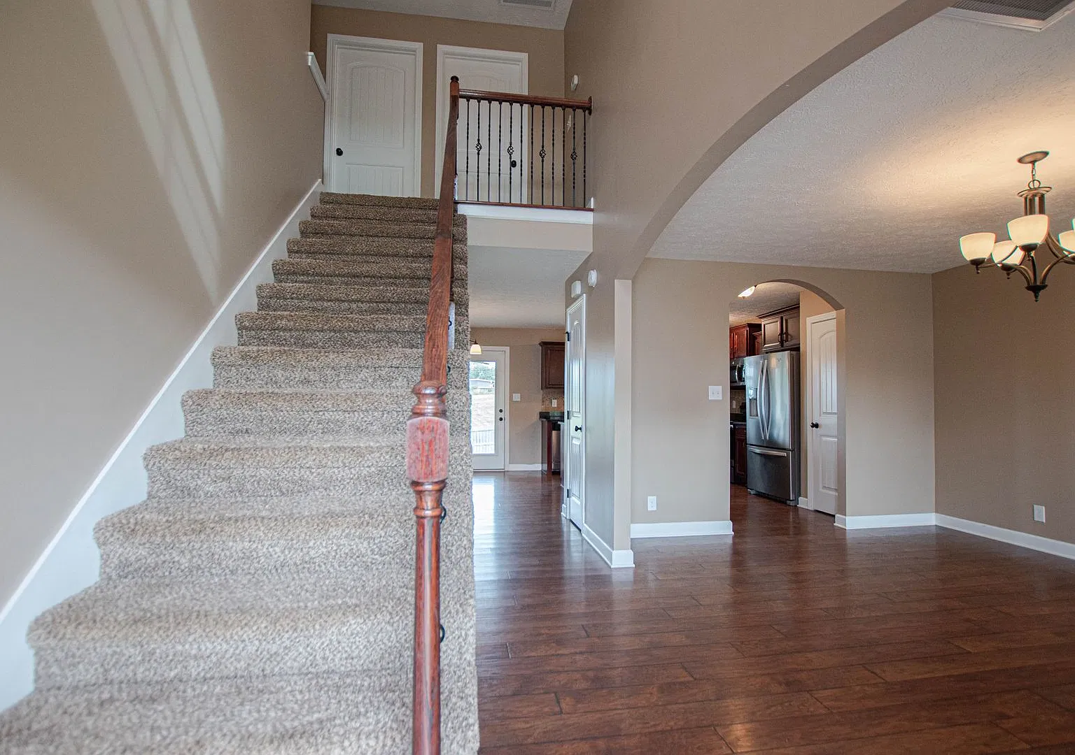 Pet Friendly Four Bedroom! — Photo 2