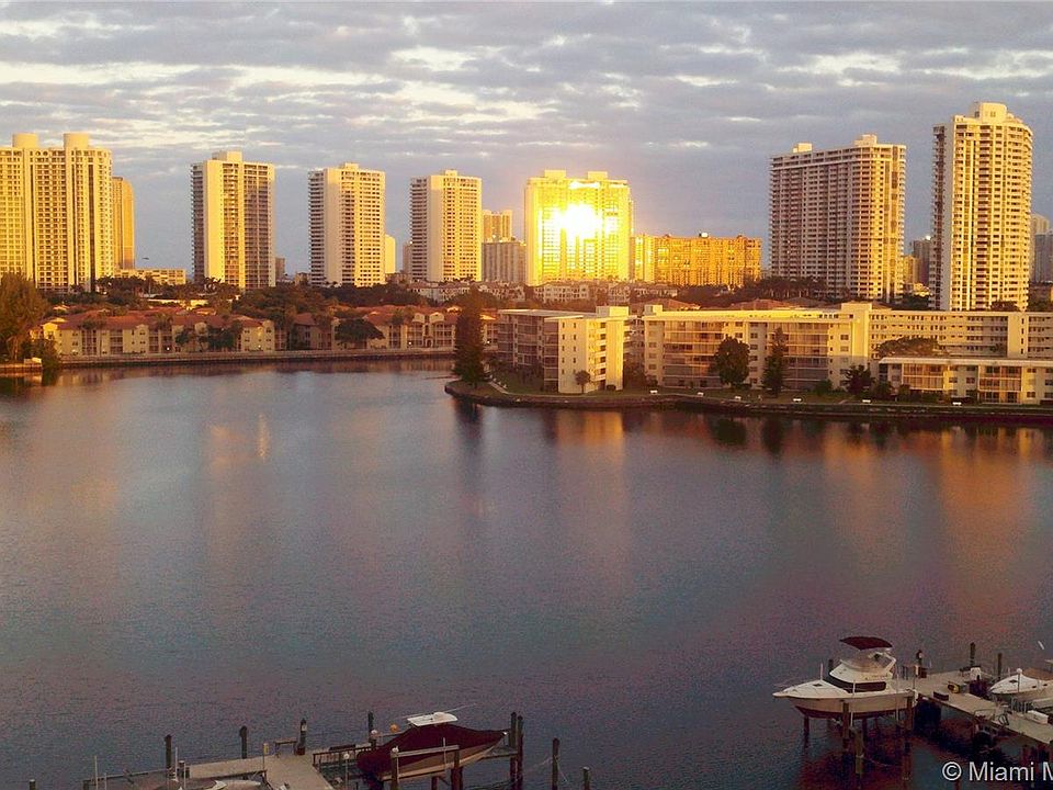 1st image of 18071 Biscayne Blvd APT 1001