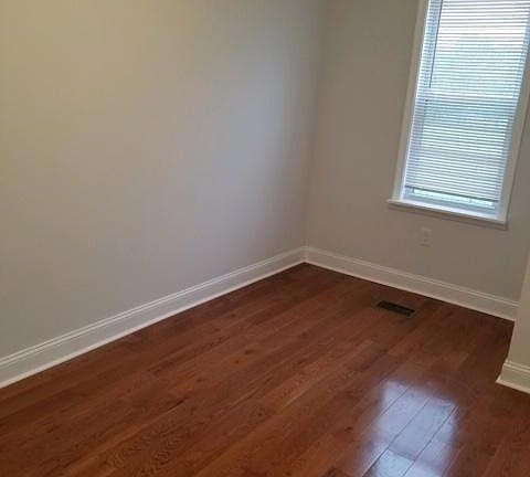 5th image of 6826 Guyer Ave
