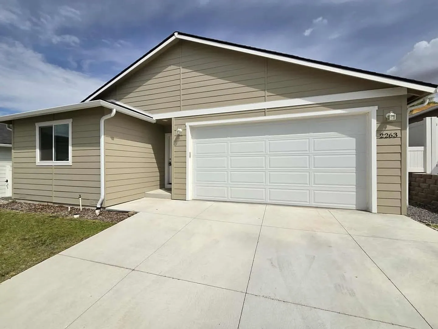 Amazing Brand New Home with 3 Bedrooms & 2 Bathrooms! Sage Brooke Neighborhood! — Photo 1