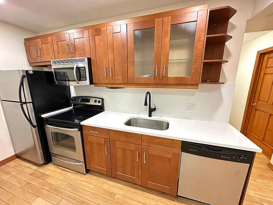 1st image of 150 W 92nd St APT 4F