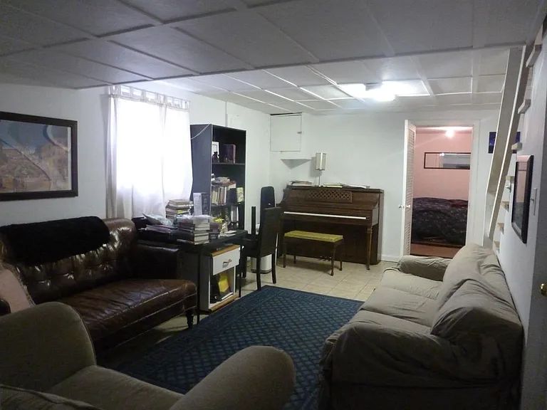 Osborn Dr — Photo 30