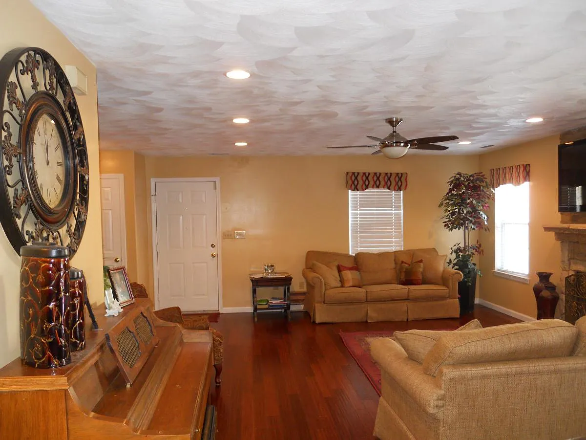 Great Room - 5517 Island Ct