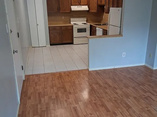 511-9 N Monroe St, Pacific, MO 63069