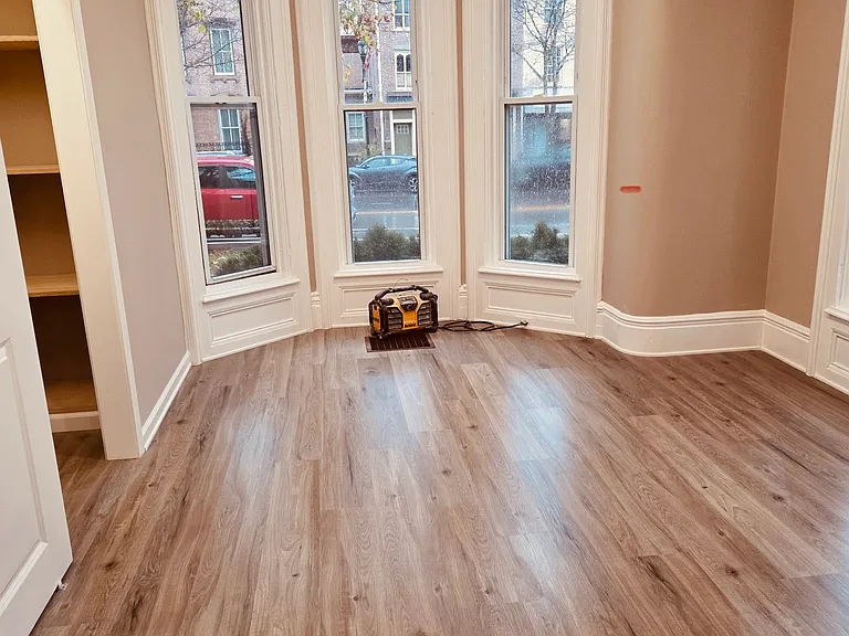 316 E Main St #1 — Photo 3