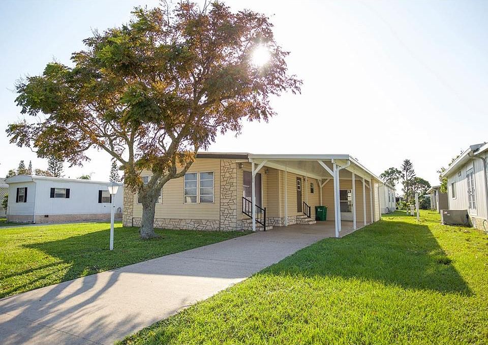 1st image of 1009 Waterway Dr
