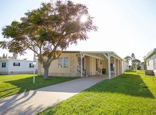 1009 Waterway Dr, Barefoot Bay, FL 32976
