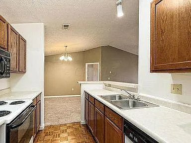 6735 Meadow Creek Dr #206 — Photo 9
