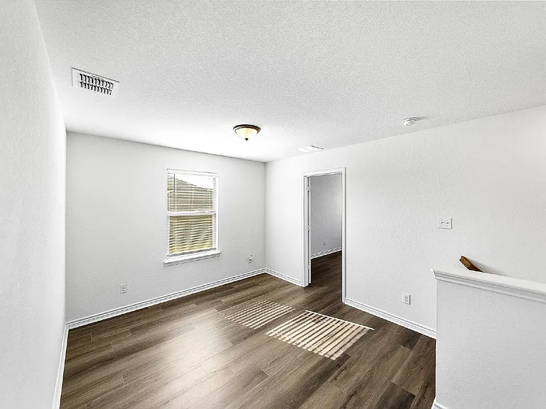 10115 Pearl Crk — Photo 16