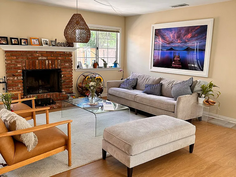 2219 Gates Ave #B — Photo 19