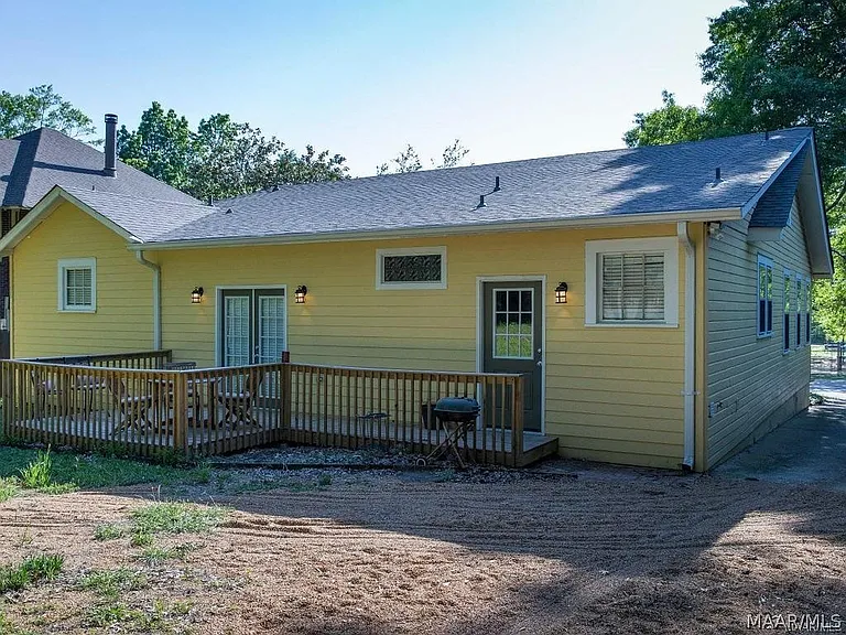 3117 Cloverdale Rd — Photo 18