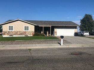 2144 Saint Andrews Dr, Billings, MT 59105