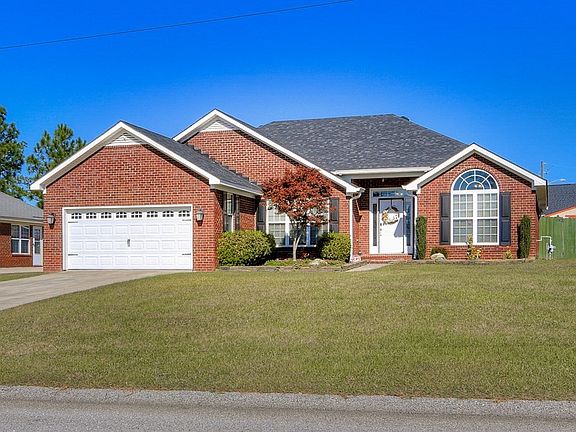 2nd image of 1729 Deer Chase Ln