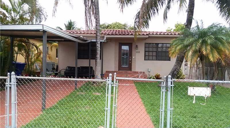 1st image of 610 NW 59th Ct