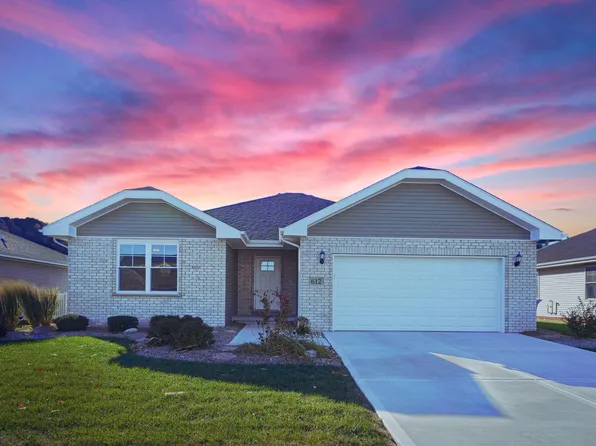 612 Stone Mill Dr, Bourbonnais, IL 60914