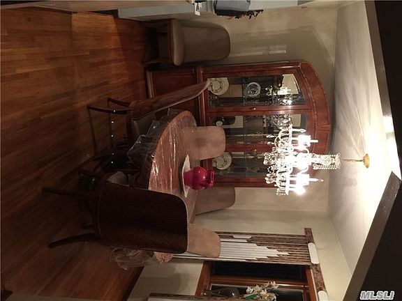 5th image of 269 S King St