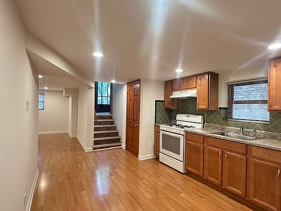 5th image of 5632 N Saint Louis Ave #G