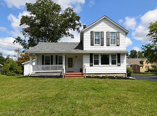 8437 Johnnycake Ridge Rd, Mentor, OH 44060