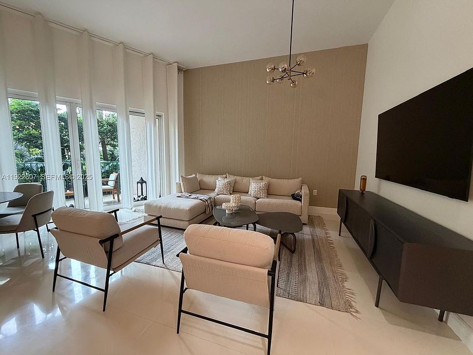 1st image of 19900 E Country Club Dr APT 114