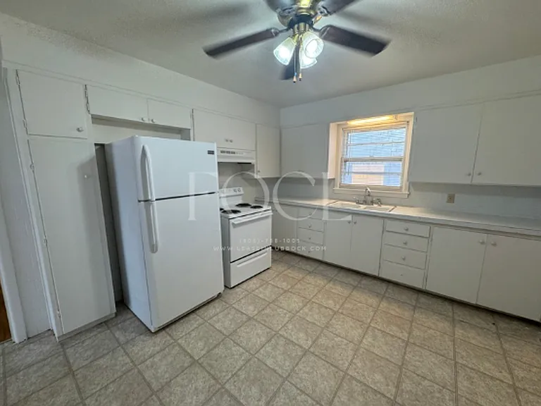 3605 38th St — Photo 5