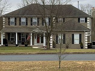 430 Sunny Ridge Rd, Gilbertsville, PA 19525