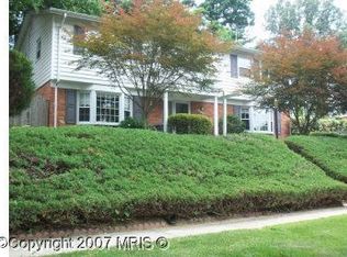 4826 Ertter Dr, Rockville, MD 20852