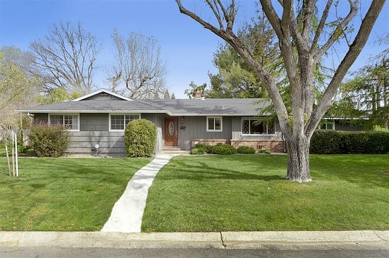1st image of 4231 E Ln
