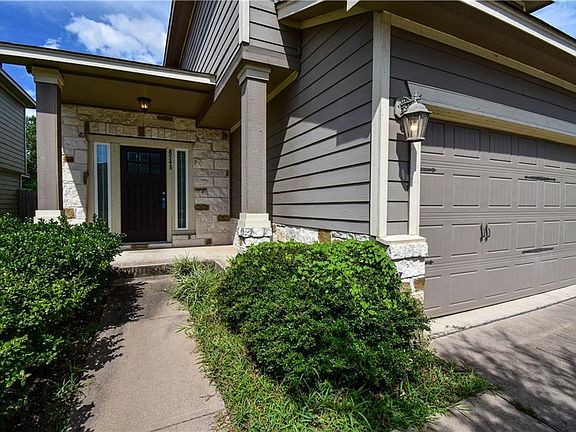 3rd image of 8548 White Ibis Dr