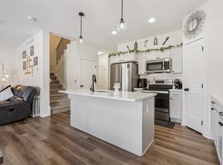 1206 E 28th St, Norwalk, IA 50211