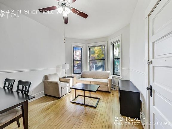 3rd image of 2842 N Sheffield Ave APT 3F