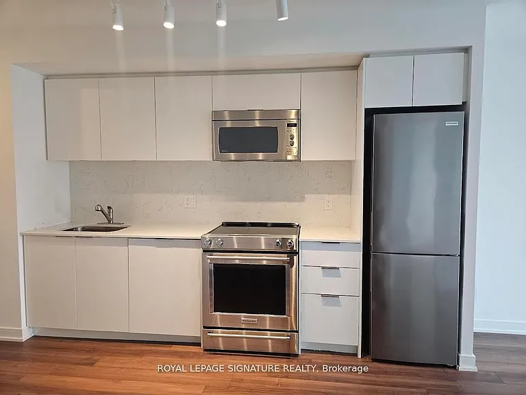 30 Samuel Wood Way #2307 — Photo 9