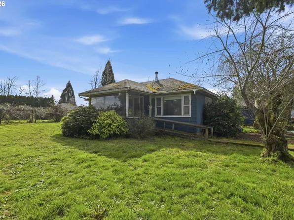 27212 8th St, Junction City, OR 97448