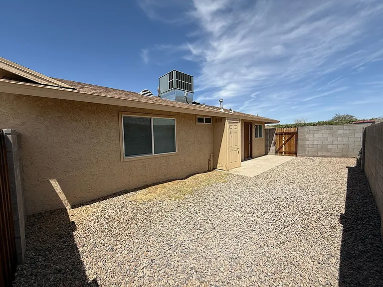 3849 N Roosevelt St #4 — Photo 8