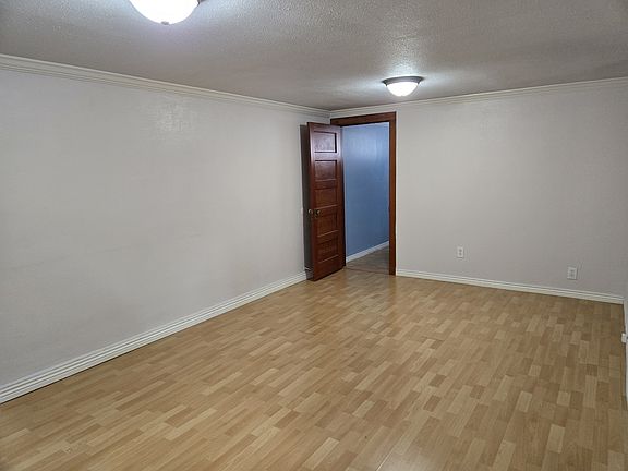 2nd image of 1320 12th Ave #Basement