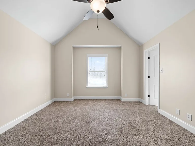 2976 McManus Cir — Photo 27