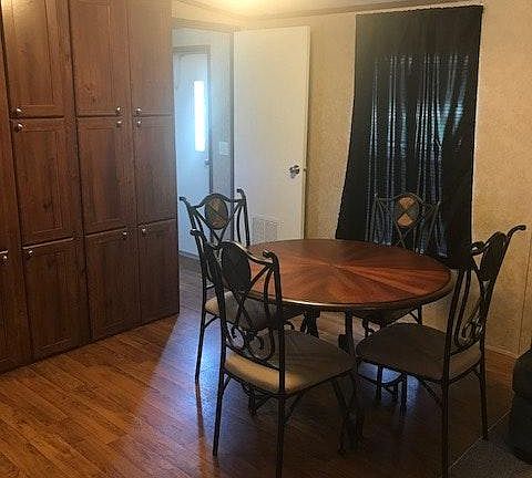 dinning table