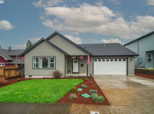 650 Johnson Ave, Cottage Grove, OR 97424