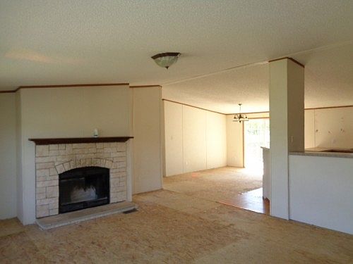 3rd image of 21040 Joe Paul Ln