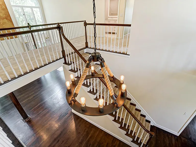 11410 Avant Ln — Photo 22