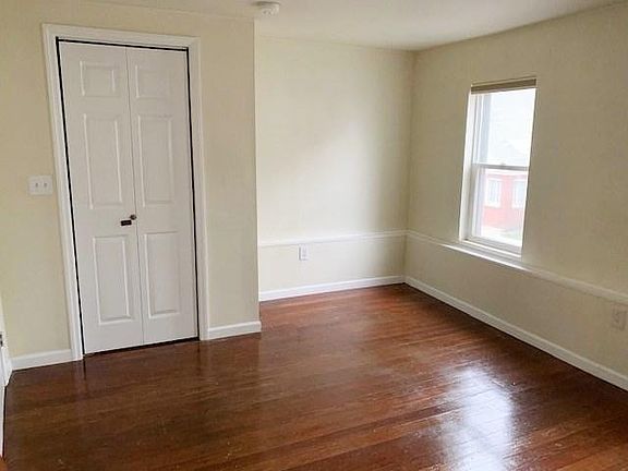 2nd image of 173 Elm St APT 2