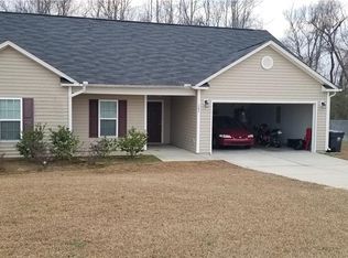 287 Mayor Ct, Raeford, NC 28376