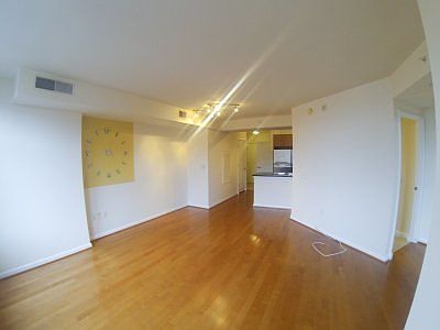 5th image of 1021 N Garfield St APT 944