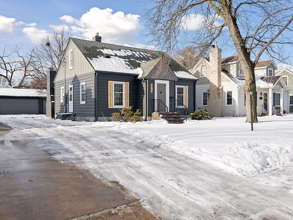 1st image of 3916 Yosemite Ave S