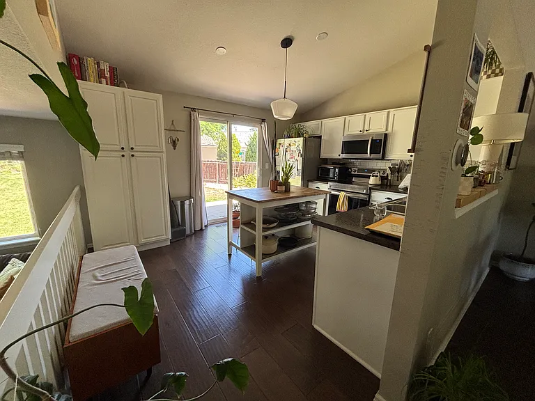 1022 Woodside Rd — Photo 6