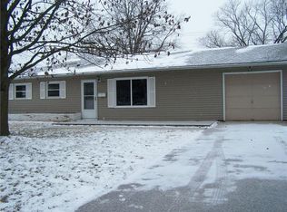 1004 S Oak Blvd, Greenfield, IN 46140