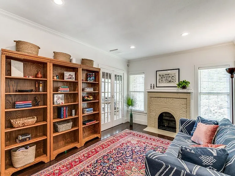6313 Belmont Ave — Photo 10